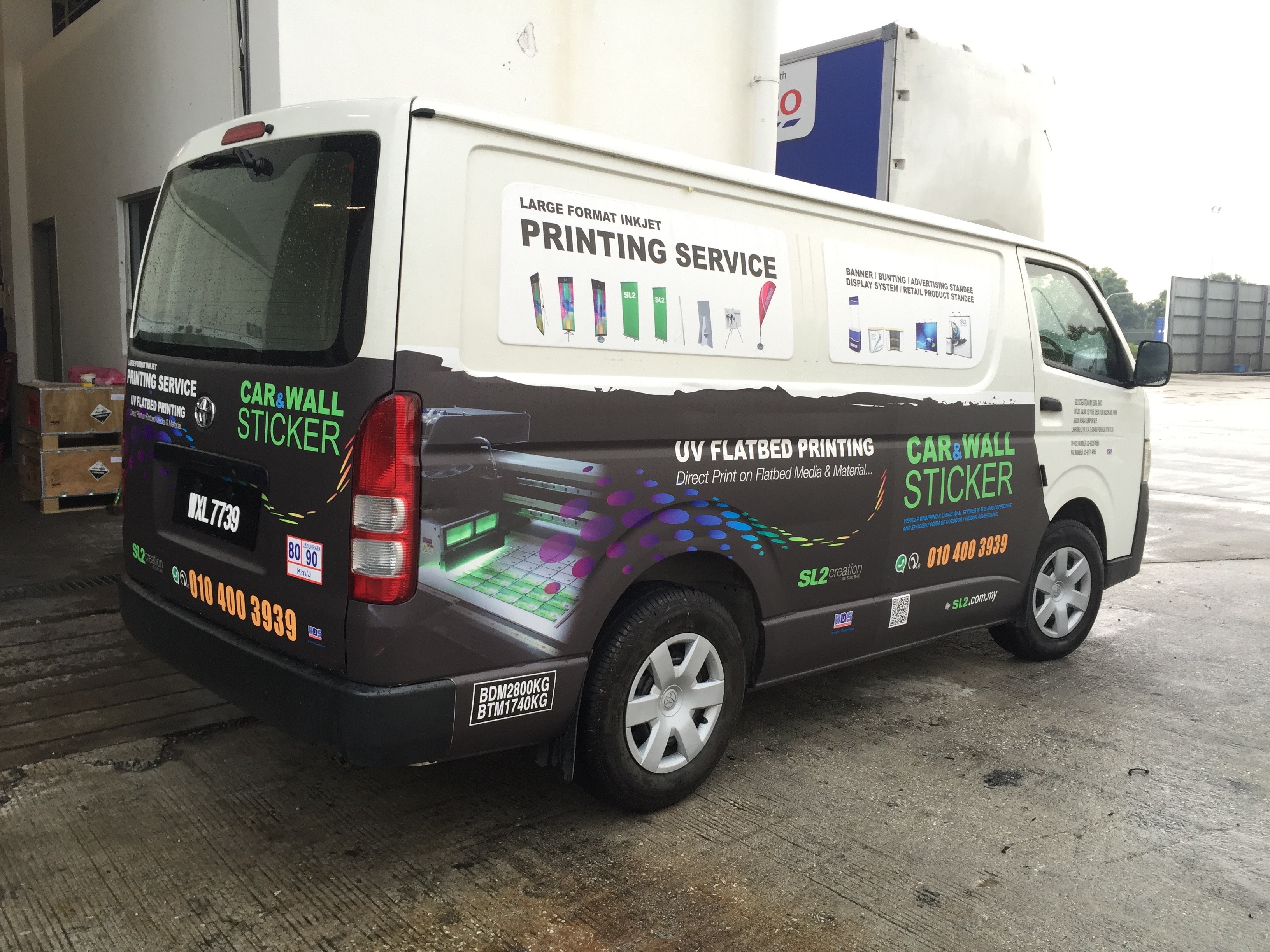 Van Graphic Sticker Wrapping